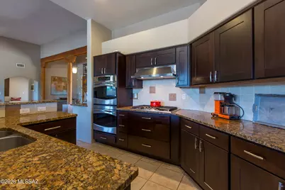 3527 W Desert Tulip Court, Tucson, AZ 85745 - Photo 9