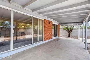 7449 E Eli Dr, Tucson, AZ 85710 - Photo 39