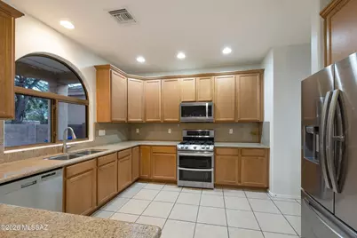 10647 S Miramar Canyon Pass, Vail, AZ 85641 - Photo 13
