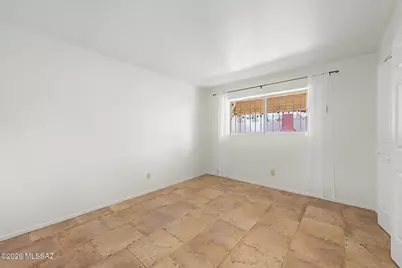 5280 N Pueblo Villas Drive, Tucson, AZ 85704 - Photo 13