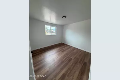 4758 E 26th Street, Tucson, AZ 85711 - Photo 9