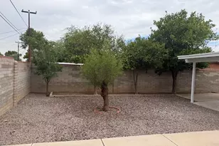 4758 E 26th St, Tucson, AZ 85711 - Photo 31