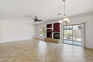 103 E Calle del Capullo, Green Valley, AZ 85614 - Photo 9