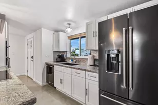 8128 E 4th Pl, Tucson, AZ 85710 - Photo 9