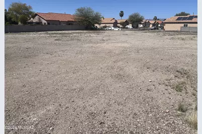 6417 W Wenden Way #0, Tucson, AZ 85743 - Photo 1