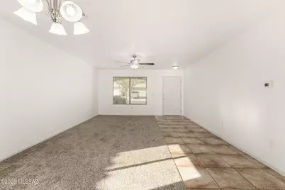 633 W Calle Marojo, Sahuarita, AZ 85629 - Photo 13