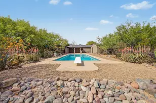 1514 E Lind Rd, Tucson, AZ 85719 - Photo 1