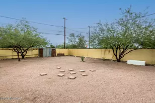 1310 N 14th Ave, Tucson, AZ 85705 - Photo 31