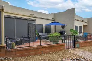 597 W Union Bell Dr, Green Valley, AZ 85614 - Photo 33