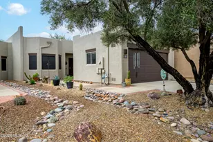 597 W Union Bell Dr, Green Valley, AZ 85614 - Photo 7