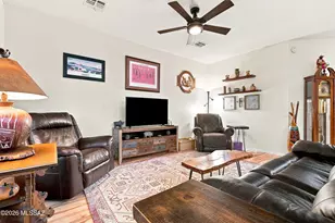 597 W Union Bell Dr, Green Valley, AZ 85614 - Photo 15