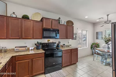 21443 E Liberty Place, Red Rock, AZ 85145 - Photo 7