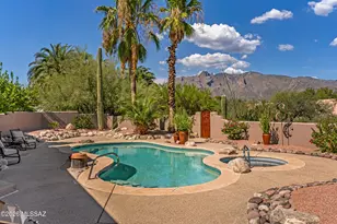 1430 E Entrada Trece, Tucson, AZ 85718 - Photo 1