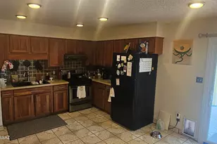 744 E Country Club Dr, Benson, AZ 85602 - Photo 9