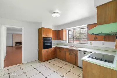 7401 E Calle Antigua, Tucson, AZ 85710 - Photo 11