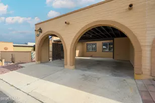 1405 W Camino Tolteca, Green Valley, AZ 85622 - Photo 3