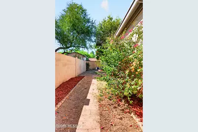 8465 E Fond Du Lac Drive, Tucson, AZ 85730 - Photo 25