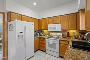 9452 E Calle Bolivar, Tucson, AZ 85715 - Photo 11