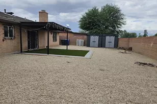 5542 S Oak Ridge Dr, Tucson, AZ 85746 - Photo 15