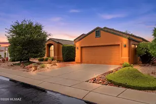 544 W Links Ln, Green Valley, AZ 85614 - Photo 3