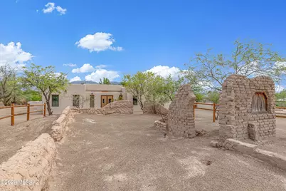 5259 E Fort Lowell Road, Tucson, AZ 85712 - Photo 1