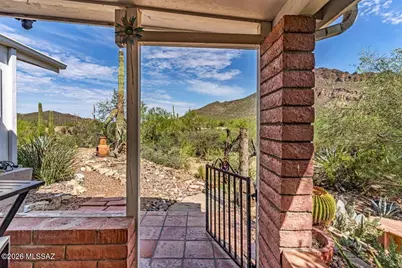 6136 W Tucson Estates Parkway, Tucson, AZ 85713 - Photo 9