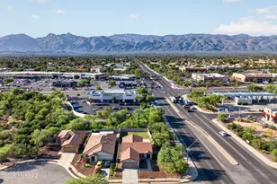 9479 E TOPOUT Peak Pl, Tucson, AZ 85710 - Photo 9