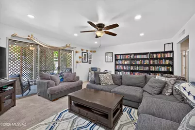 9042 E 5th Street, Tucson, AZ 85710 - Photo 5