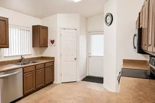 2266 E Sunland Vista, Tucson, AZ 85713 - Photo 7