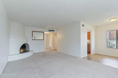 660 E River Road #J, Tucson, AZ 85704 - Photo 7