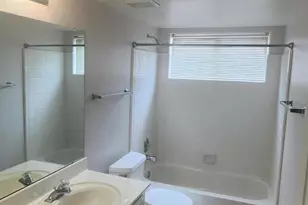 71 E Windhill Dr, Tucson, AZ 85737 - Photo 17