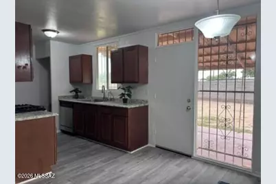 4110 E Valentine Street, Tucson, AZ 85711 - Photo 9