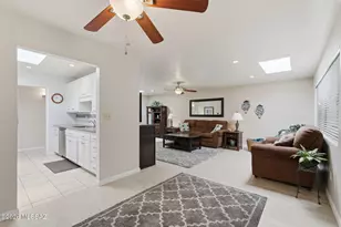 2423 N Sonoita Pl, Tucson, AZ 85712 - Photo 13