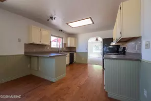 1560 N John Adams St, Oracle, AZ 85623 - Photo 11