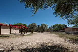 1560 N John Adams St, Oracle, AZ 85623 - Photo 21