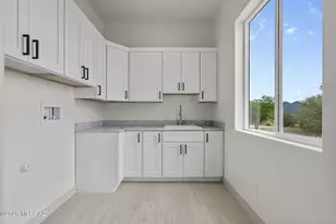 1557 Pinguinos Ct, Rio Rico, AZ 85648 - Photo 25