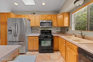 3605 W Ironwood Meadows Pl, Tucson, AZ 85742 - Photo 5