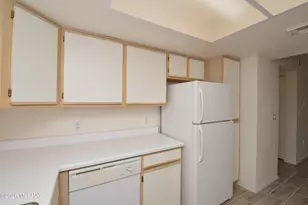 7255 E Snyder Rd, Tucson, AZ 85750 - Photo 21