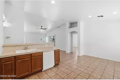 8435 E Bowline Road, Tucson, AZ 85710 - Photo 21