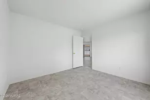 2141 S St Suzanne Dr, Tucson, AZ 85713 - Photo 19