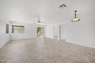 2141 S Saint Suzanne Drive, Tucson, AZ 85713 - Photo 3