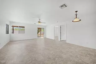 2141 S St Suzanne Dr, Tucson, AZ 85713 - Photo 3