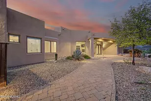 1567 N Saguaro Cliffs Ct, Tucson, AZ 85745 - Photo 5