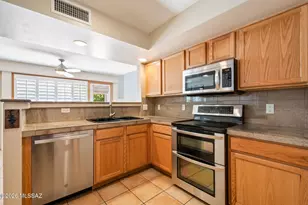 3135 E Sampras Ln, Tucson, AZ 85716 - Photo 21