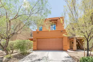 2861 N Silkie Pl, Tucson, AZ 85719 - Photo 1