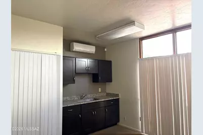 1643 N Alvernon Way #103, Tucson, AZ 85712 - Photo 5