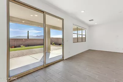 5618 W Carillon Ridge Lane, Marana, AZ 85743 - Photo 11