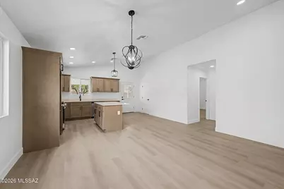 2017 W Cholla Vista Drive, Tucson, AZ 85704 - Photo 11
