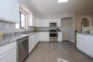 5601 E 10th St, Tucson, AZ 85711 - Photo 3