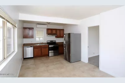 624 N Columbus Boulevard, Tucson, AZ 85711 - Photo 3